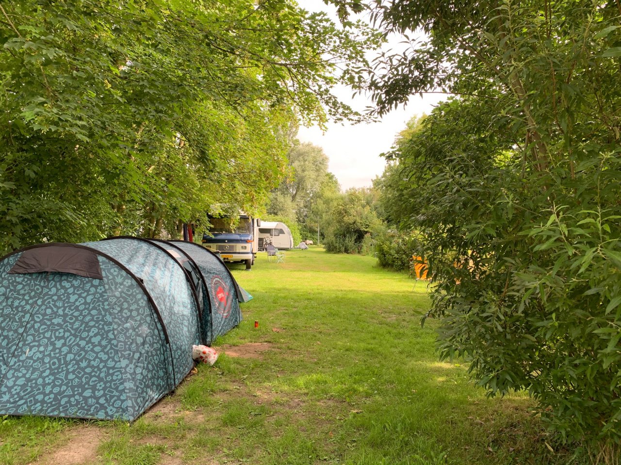 Vrije veld kamperen Groningen Camping Reitdiep